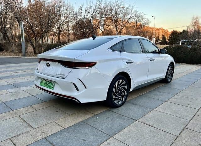 
								Hyundai Lafesta Pure, 2021 full									