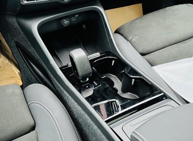 
								Volvo C40 Recharge, 2023 full									
