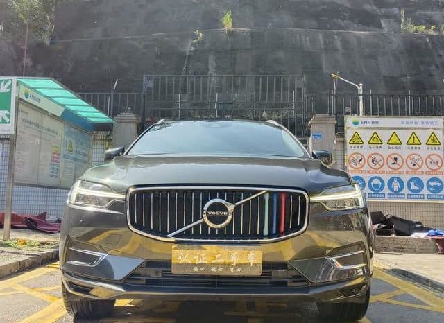 
								Volvo XC60, 2021 full									