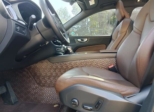 
								Volvo XC60, 2021 full									