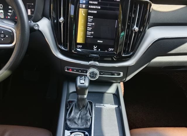 
								Volvo XC60, 2021 full									