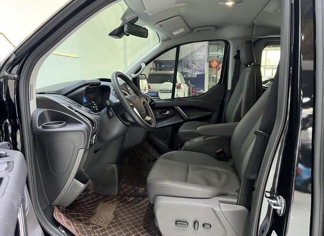
								Ford Tourneo Custom SWB, 2022 full									