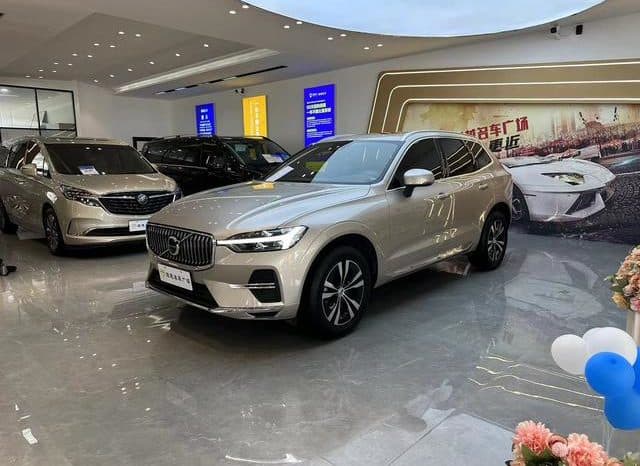 6782a8e998fff Volvo XC60, 2022