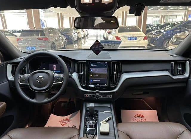 
								Volvo XC60, 2022 full									