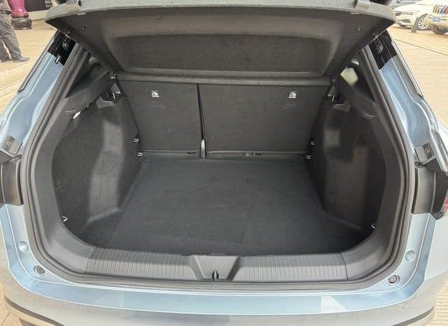 
								Volkswagen ID.4 X, 2022 full									