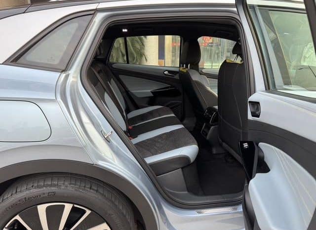 
								Volkswagen ID.4 X, 2022 full									