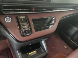 
										Honda Elysion, 2022 full									