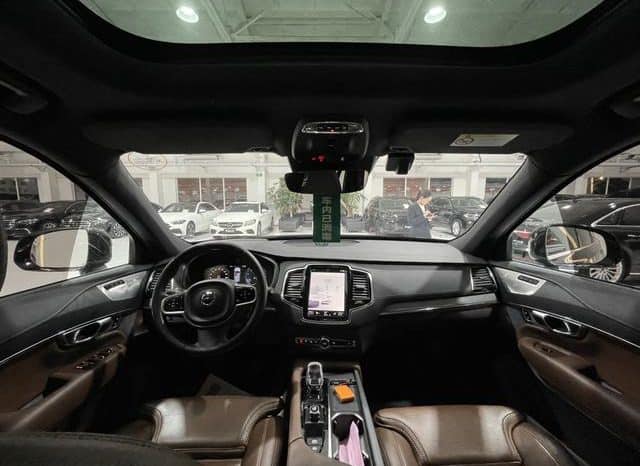 
								Volvo XC90, 2022 full									