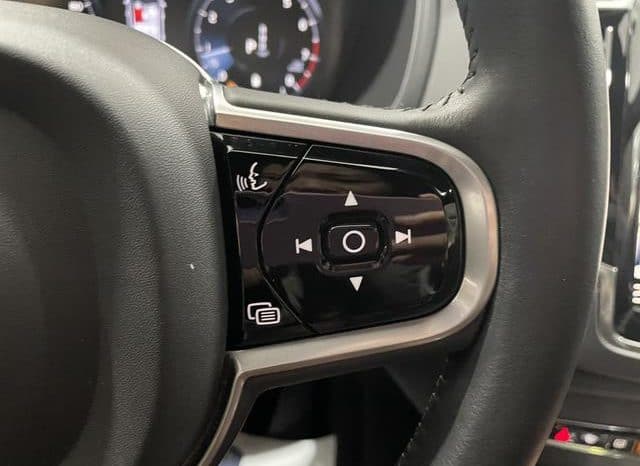 
								Volvo XC90, 2022 full									