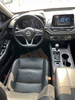 
										Nissan Altima (VI), 2021 full									