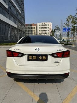 
										Nissan Altima (VI), 2021 full									