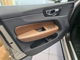 
										Volvo XC60, 2023 full									