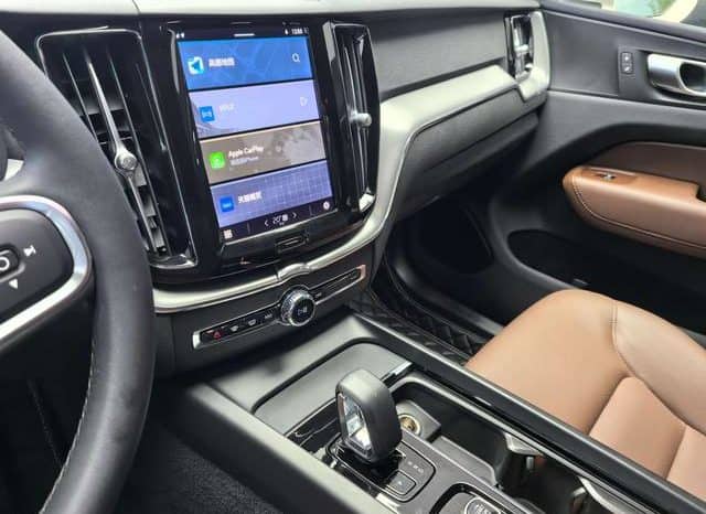 
								Volvo XC60, 2023 full									