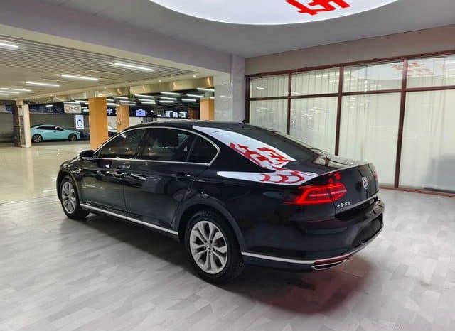 
								Volkswagen Magotan, 2020 full									