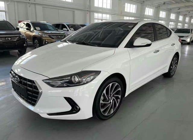 6783c410f2cfe Hyundai Elantra (VI), 2020