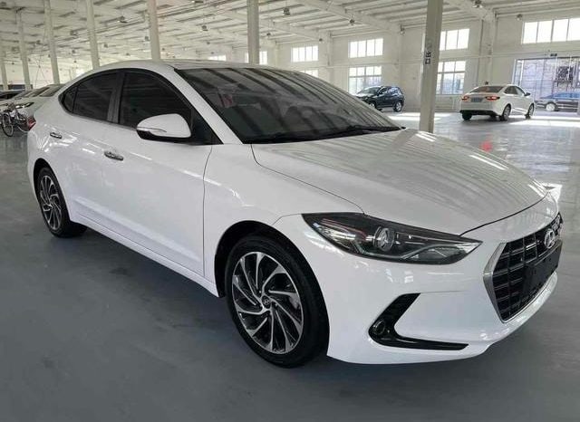 
								Hyundai Elantra (VI), 2020 full									