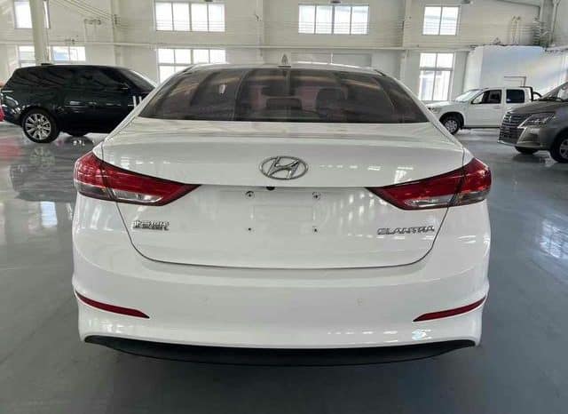 
								Hyundai Elantra (VI), 2020 full									