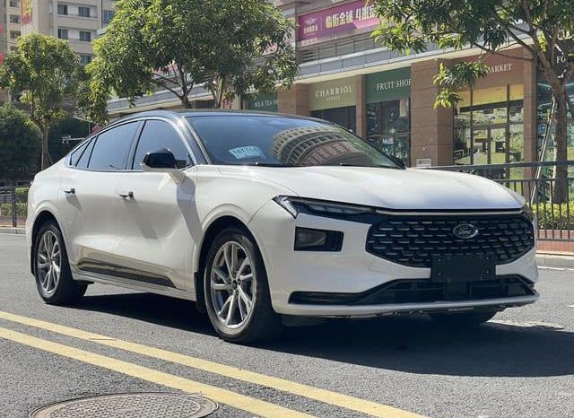 
								Ford Mondeo (V), 2022 full									