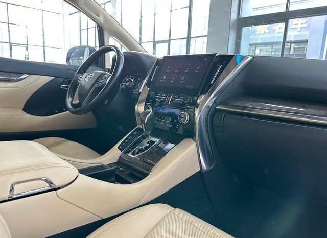 
								Toyota Vellfire, 2020 full									