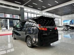 
										Toyota Vellfire, 2020 full									
