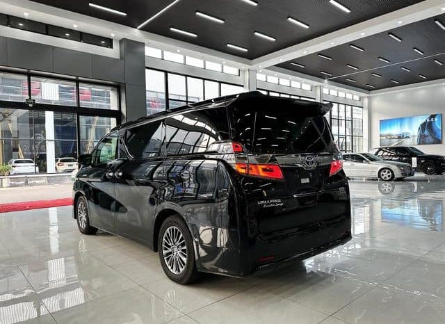
								Toyota Vellfire, 2020 full									