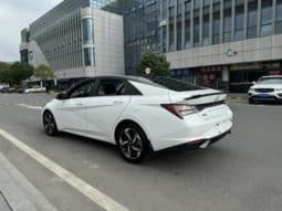 
										Hyundai Elantra (VII), 2023 full									