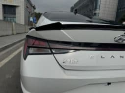 
										Hyundai Elantra (VII), 2023 full									
