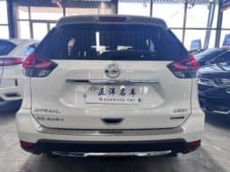 
										Nissan X-Trail (III), 2020 full									