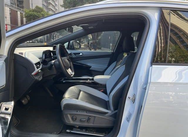 
								Volkswagen ID.4 X, 2023 full									