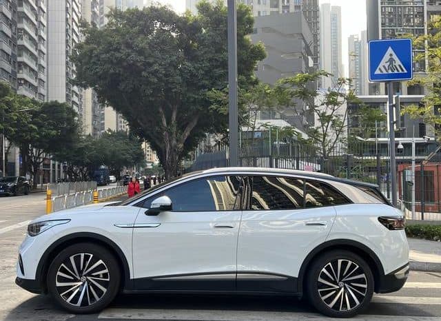 
								Volkswagen ID.4 X, 2023 full									