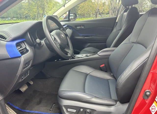 
								Toyota C-HR, 2020 full									