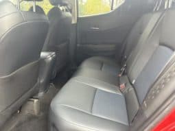 
										Toyota C-HR, 2020 full									