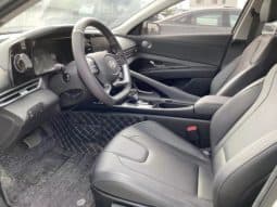 
										Hyundai Elantra (VII), 2024 full									
