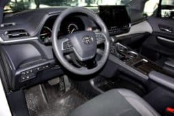 
										Toyota Granvia, 2023 full									