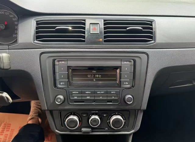 
								Volkswagen Polo (V), 2022 full									