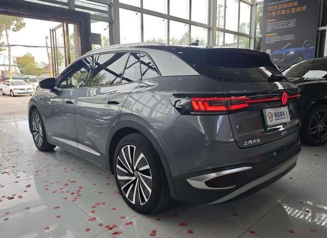 
								Volkswagen ID.4 X, 2022 full									