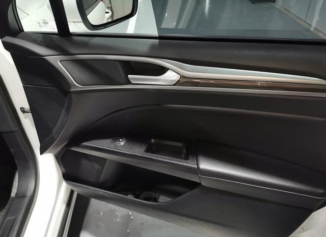 
								Ford Mondeo (V), 2021 full									