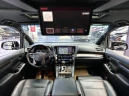 
										Toyota Vellfire, 2022 full									