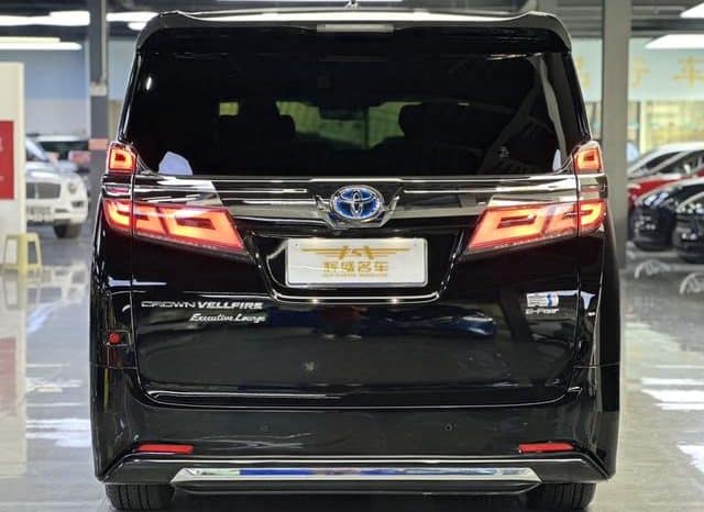 
								Toyota Vellfire, 2022 full									