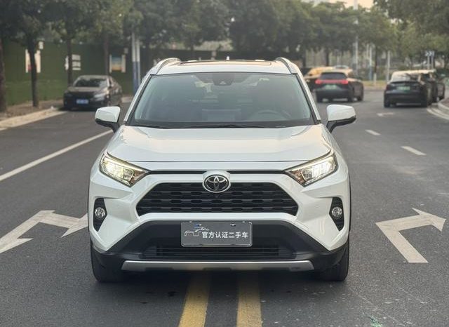 
								Toyota RAV4 (IV), 2021 full									