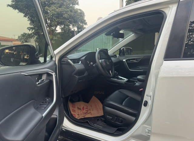 
								Toyota RAV4 (IV), 2021 full									