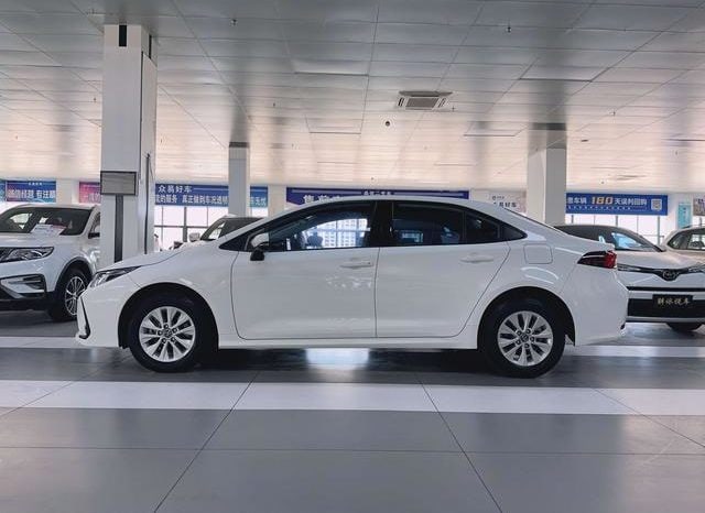 
								Toyota Corolla (XII), 2022 full									