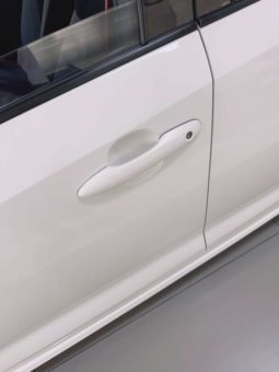 
										Toyota Corolla (XII), 2022 full									