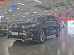67863a534a18e Toyota Highlander (III), 2021