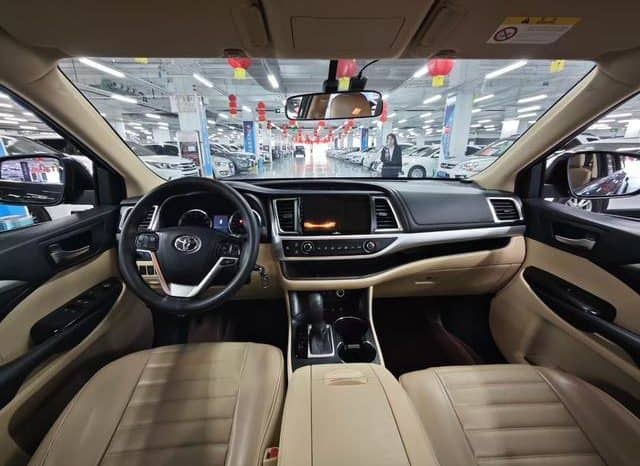 
								Toyota Highlander (III), 2021 full									