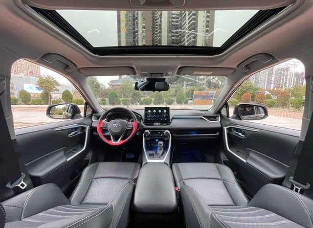 
								Toyota Wildlander, 2021 full									