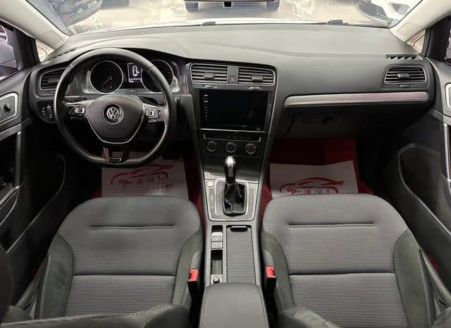 
								Volkswagen Golf 280 TSI, 2020 full									
