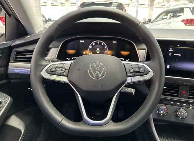 
								Volkswagen Bora, 2024 full									