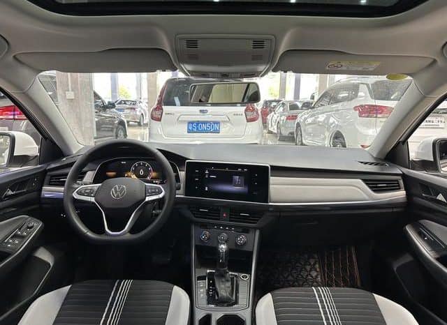 
								Volkswagen Bora, 2024 full									