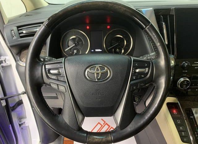 
								Toyota Vellfire, 2021 full									